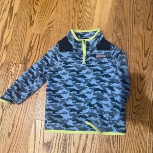 Vineyard Vines size 5 boys Camo Fleece with Yellow Trim